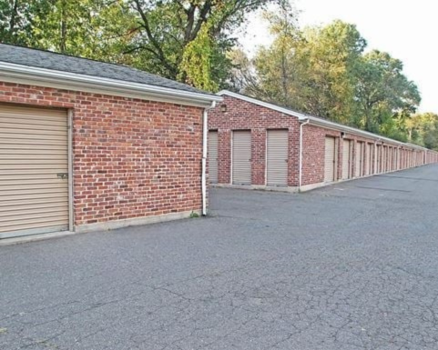 A-1 Self Storage 1400 New Britain Ave Farmington, CT 06032